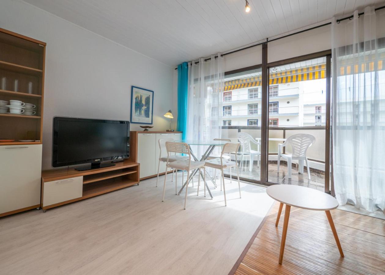 Homeholidaysrentals Brizna Мальграт-де-Мар Экстерьер фото